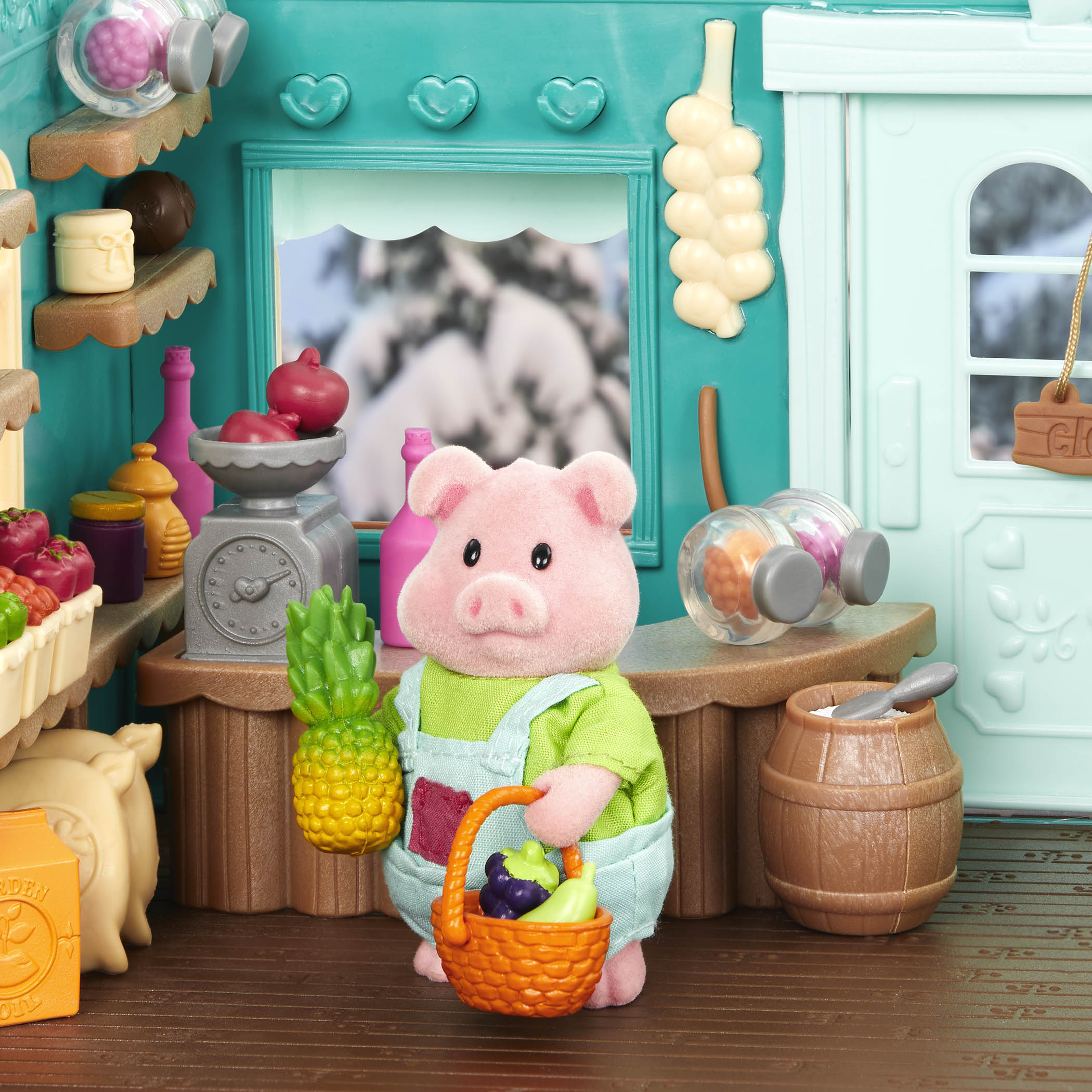 Curlicue Pig Family | Small Animal Figurines | Li'l Woodzeez