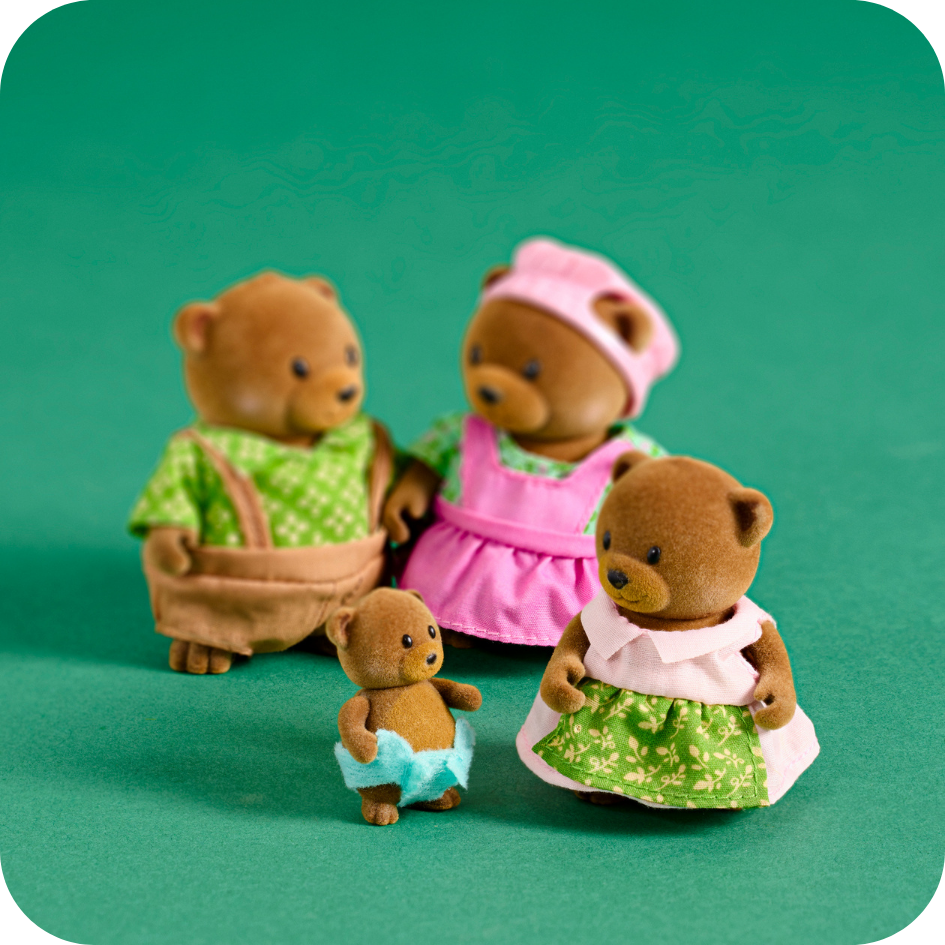 Lil Woodzeez Bear Family Animal Figurines for Kids