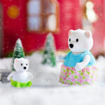 Van North Polar Bear Family | Small Animal Figurines | Li'l Woodzeez