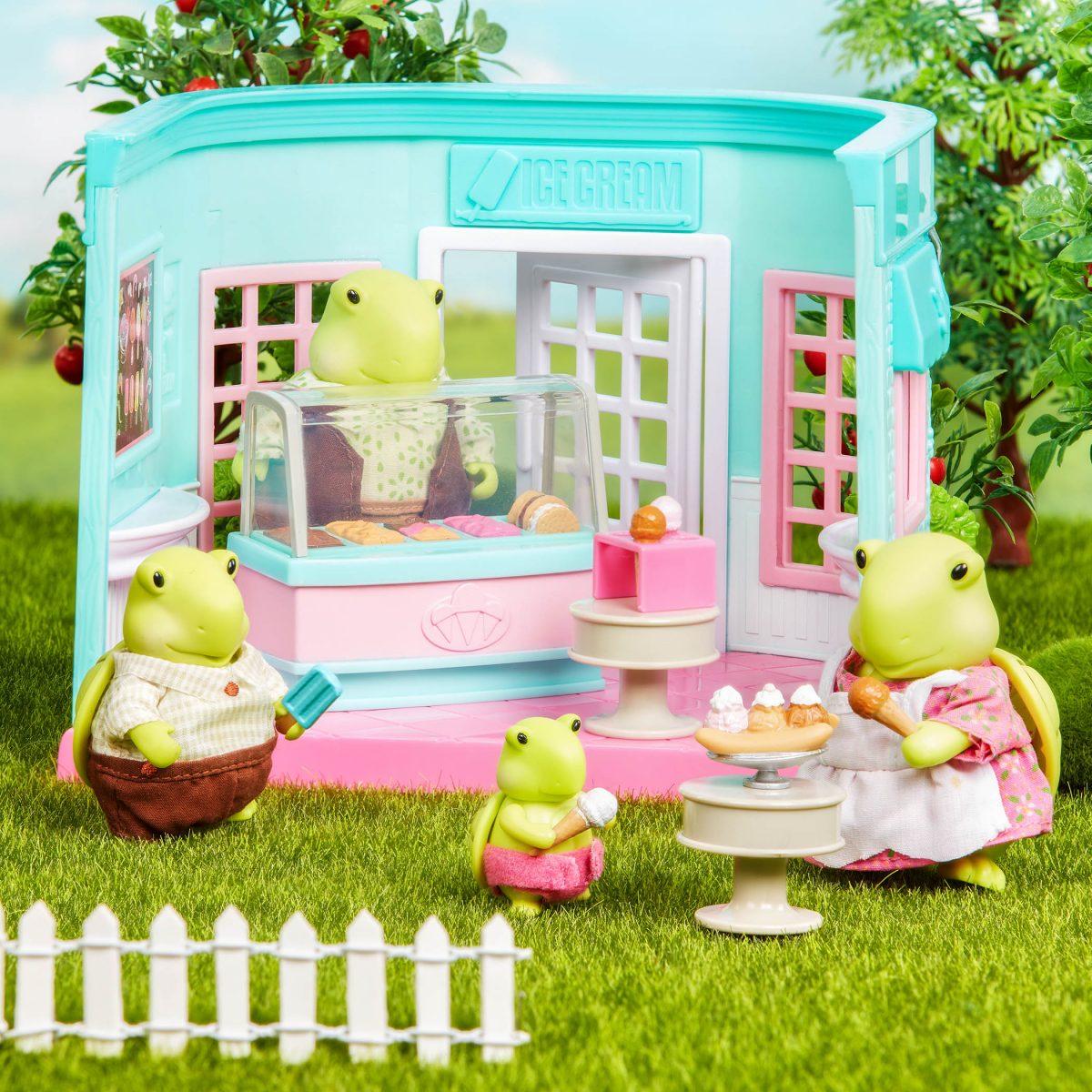Scoops & Sprinkles Ice Cream Shop| Toy Store with Accessories | Li